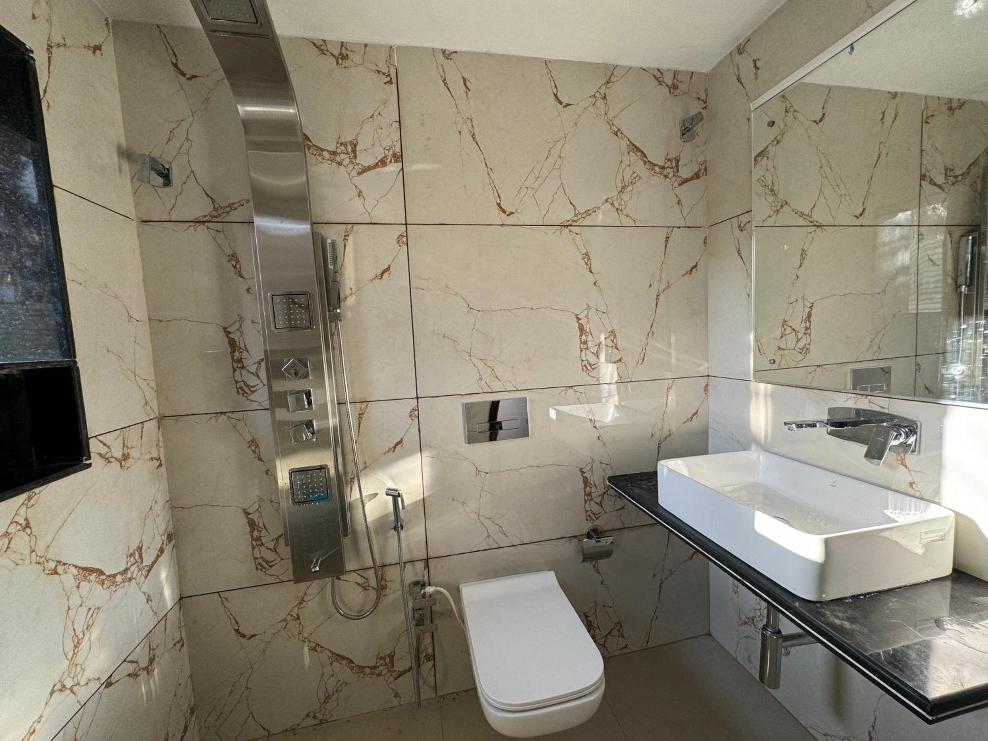 Hotel Manora Palace Srīnagar Екстериор снимка